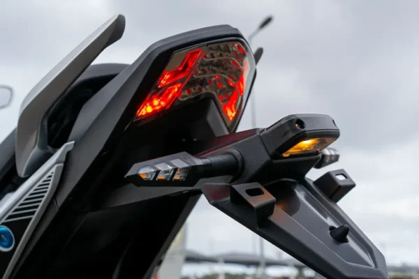 NOVA JEF 150s (EFI) 2025 - Imagem 3