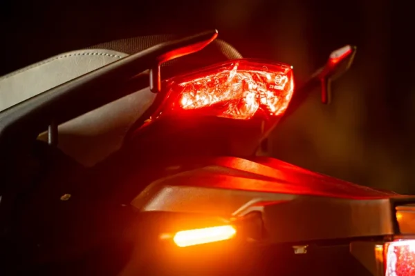 NOVA STORM 200 (EFI) 2025 - Imagem 19